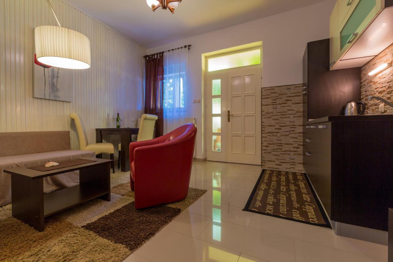 Branka Apartamento Crikvenica Exterior foto